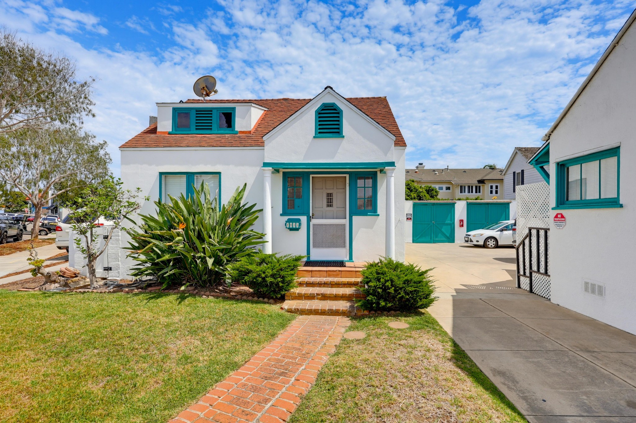Virtual tour photo 8 of 50 for 1033 Isabella Ave
