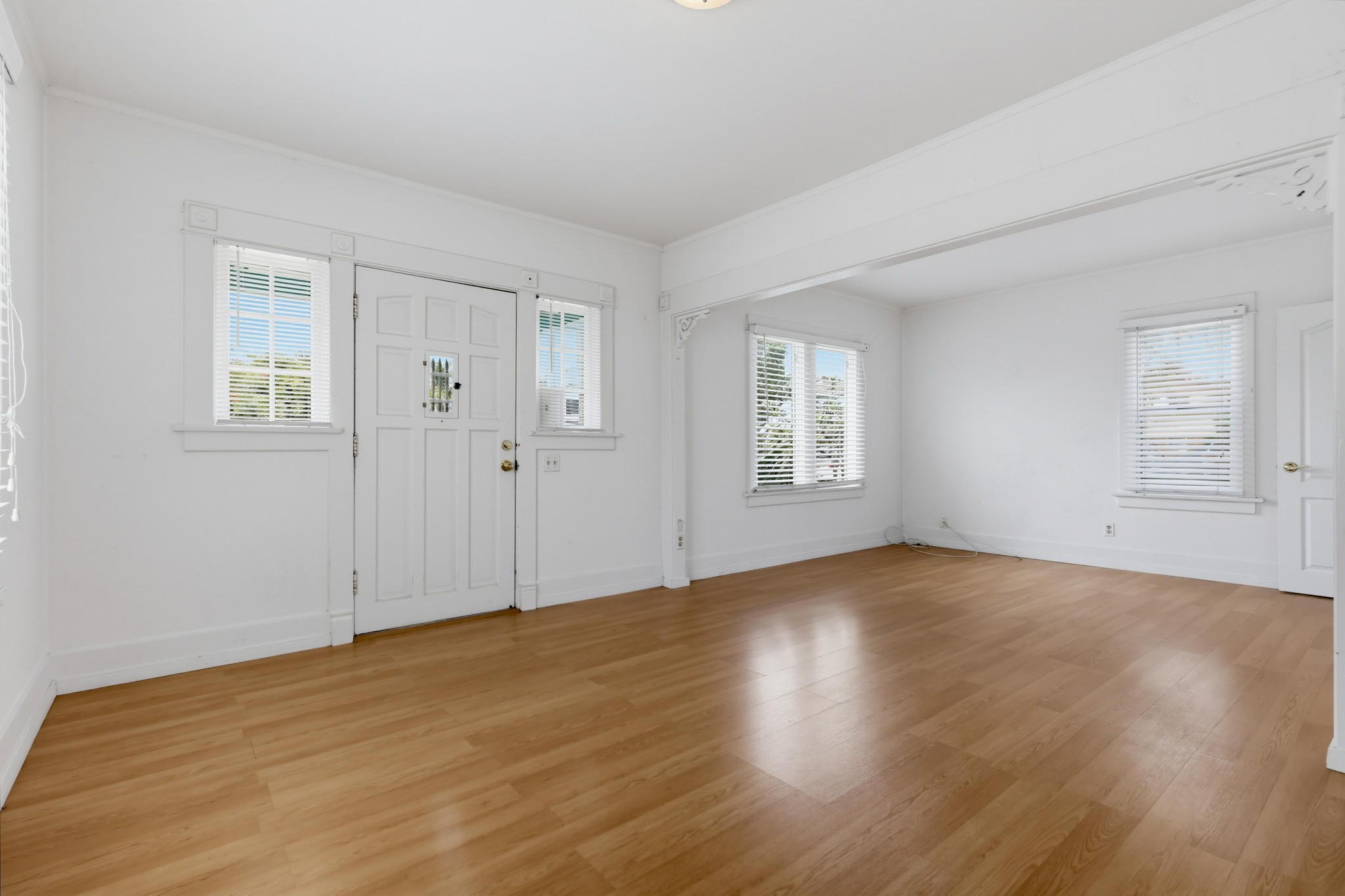 Virtual tour photo 13 of 50 for 1033 Isabella Ave