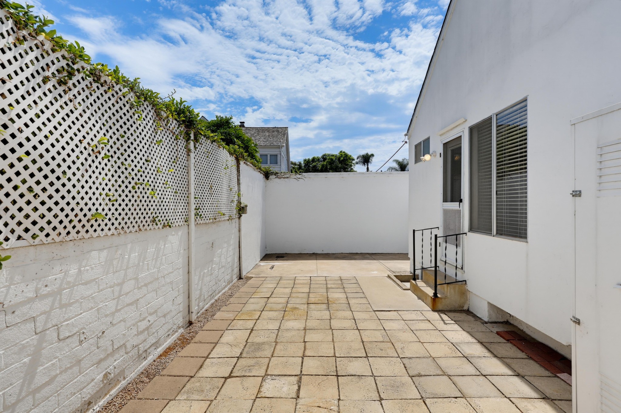 Virtual tour photo 43 of 50 for 1033 Isabella Ave