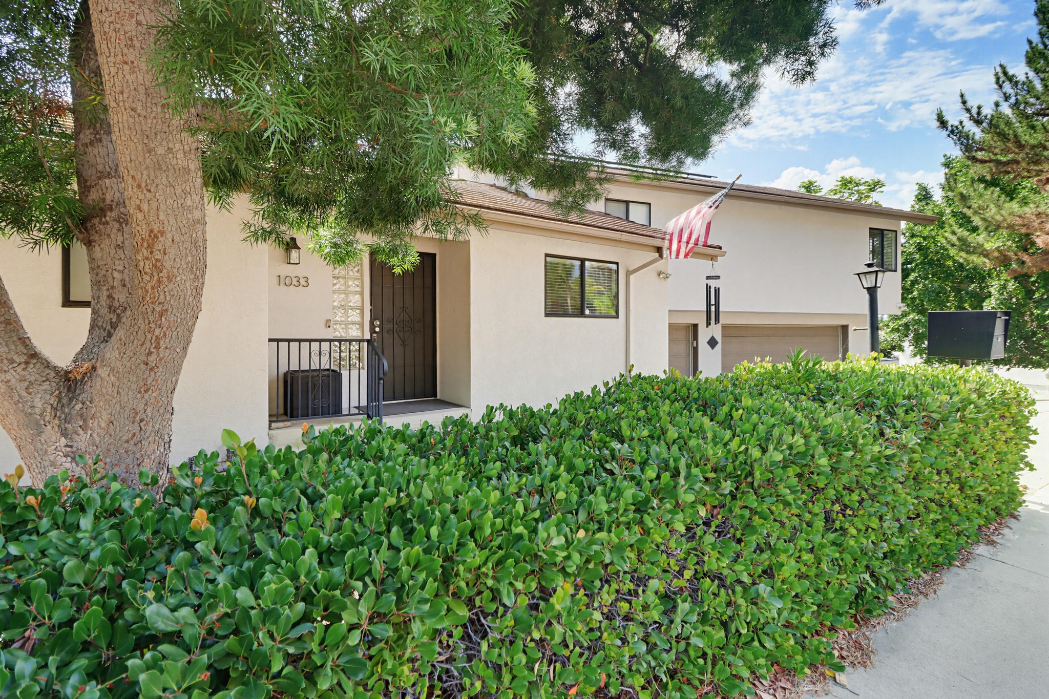 Virtual tour photo 3 of 74 for 1033 Loma Portal Dr