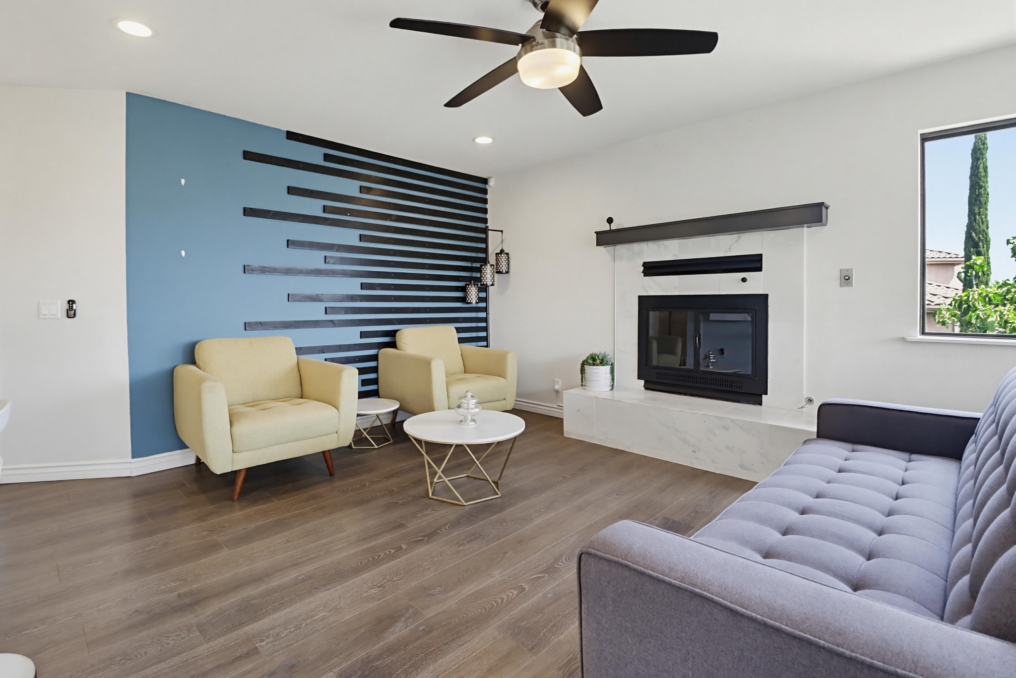 Virtual tour photo 8 of 74 for 1033 Loma Portal Dr