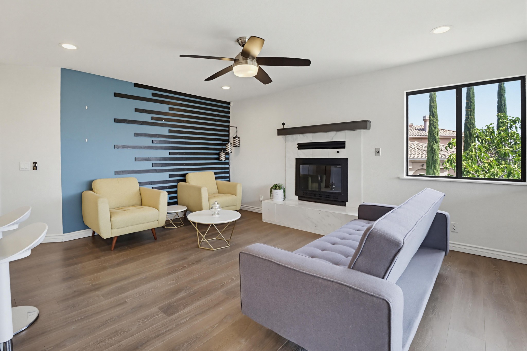 Virtual tour photo 9 of 74 for 1033 Loma Portal Dr
