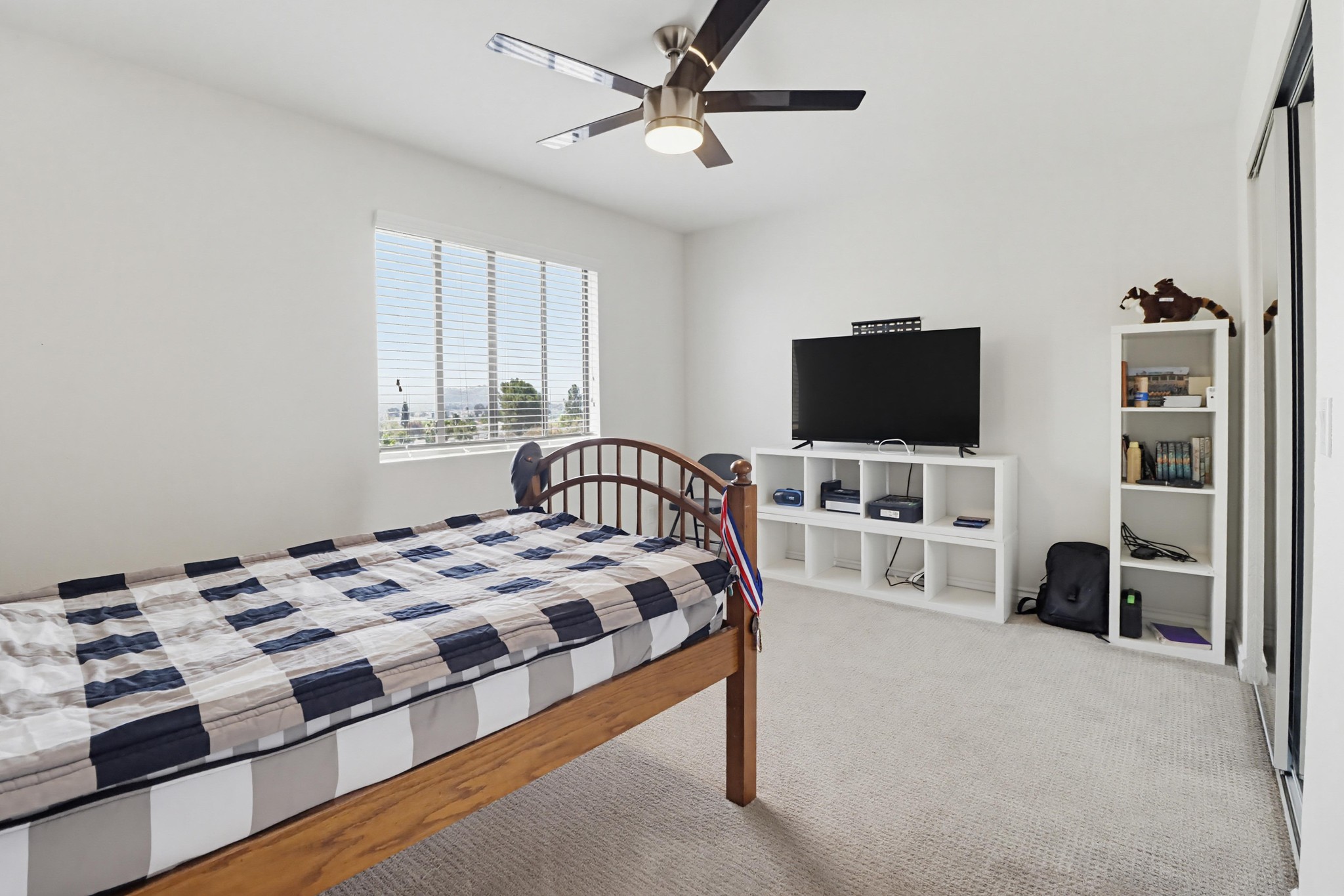 Virtual tour photo 44 of 74 for 1033 Loma Portal Dr