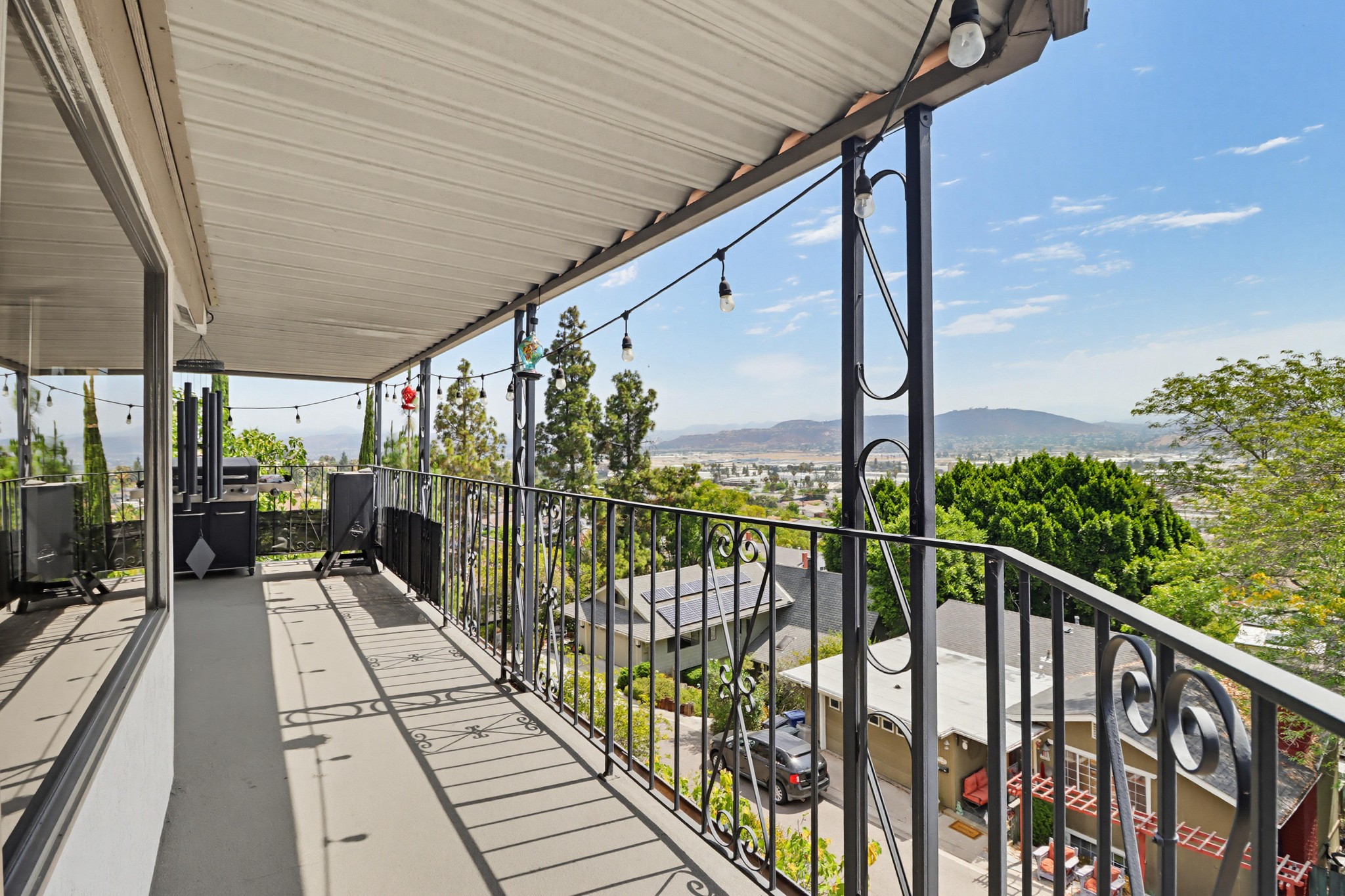 Virtual tour photo 51 of 74 for 1033 Loma Portal Dr