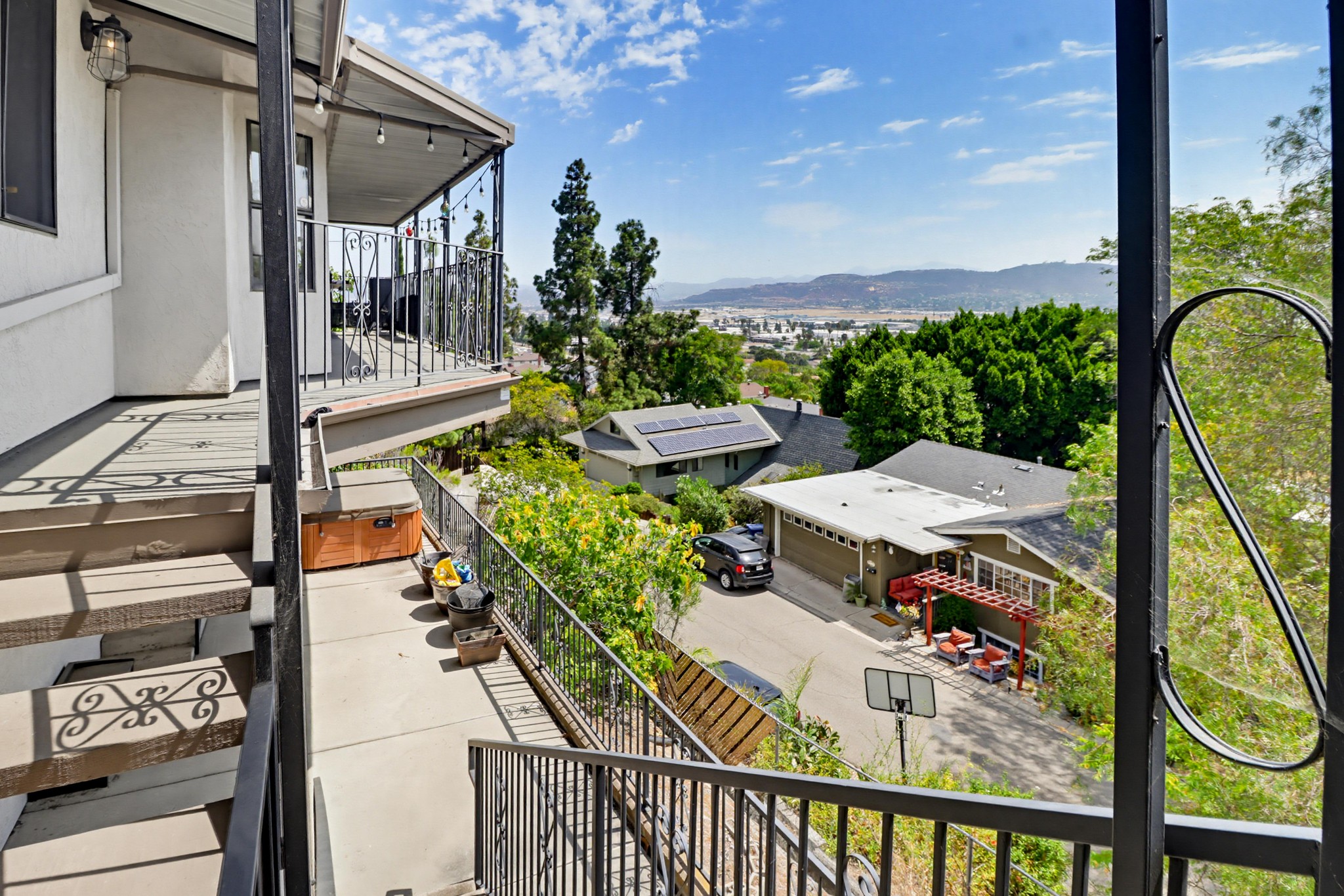 Virtual tour photo 54 of 74 for 1033 Loma Portal Dr