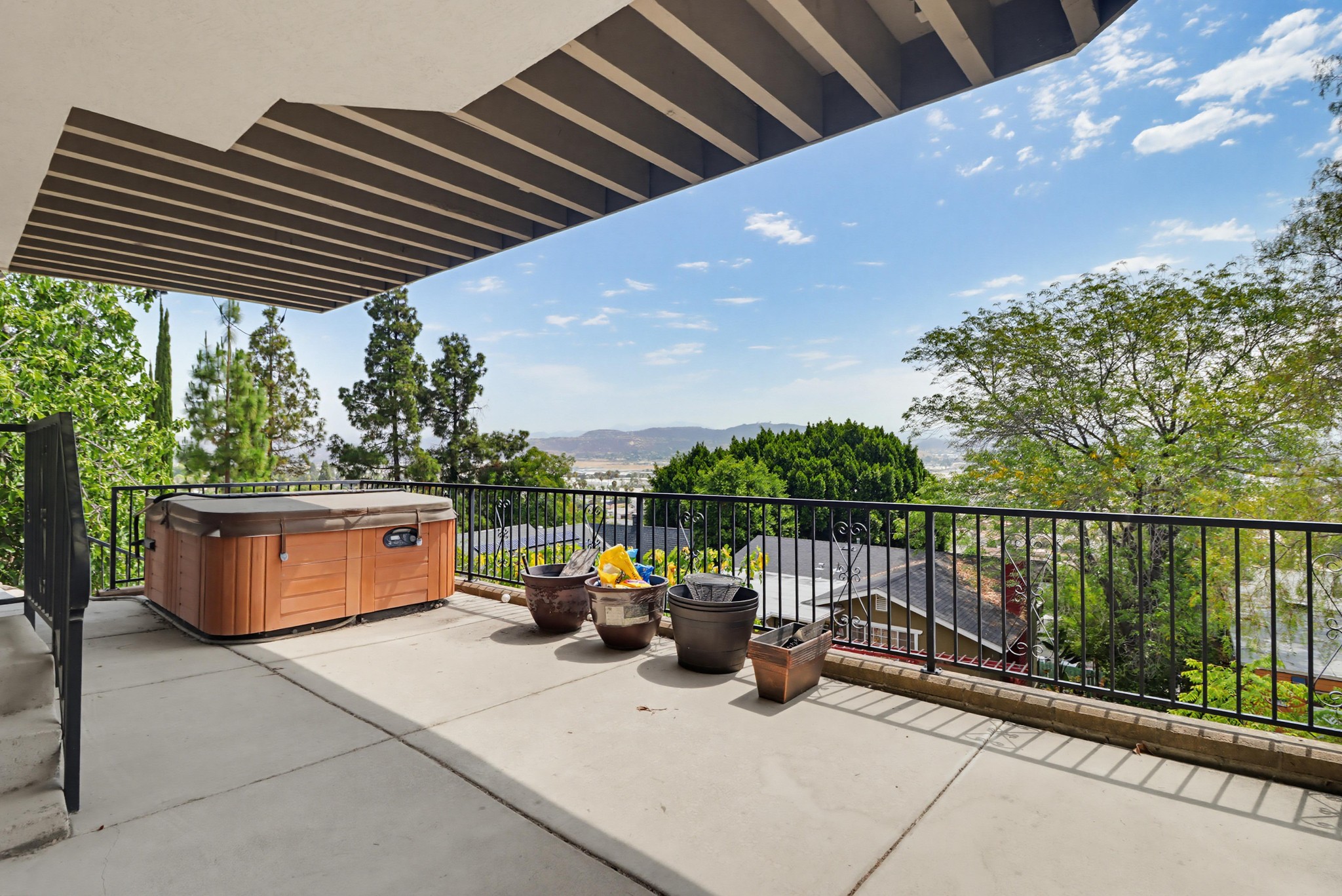 Virtual tour photo 66 of 74 for 1033 Loma Portal Dr