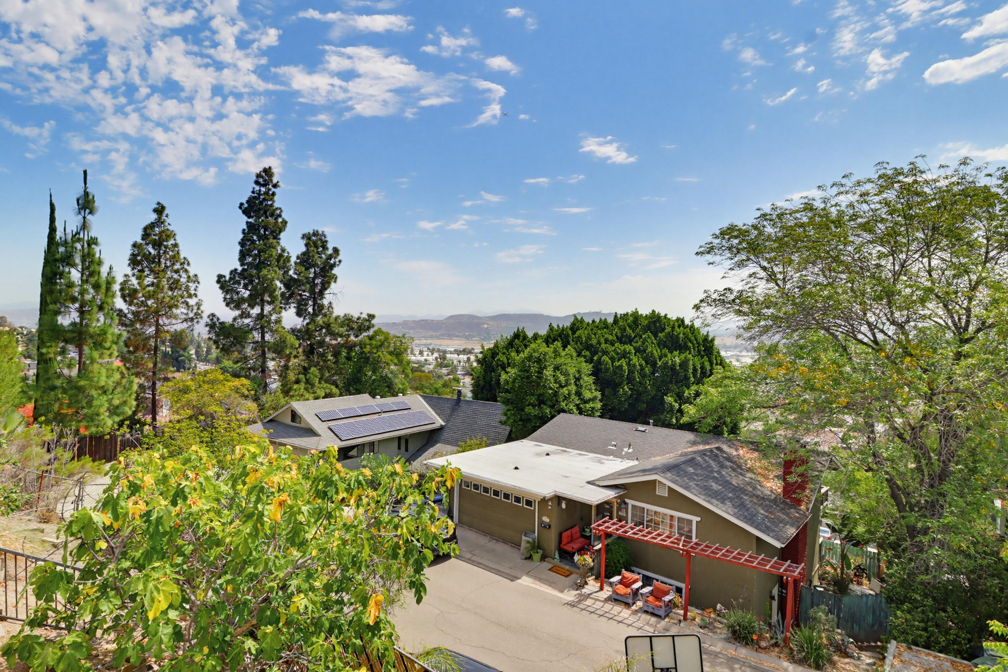 Virtual tour photo 67 of 74 for 1033 Loma Portal Dr