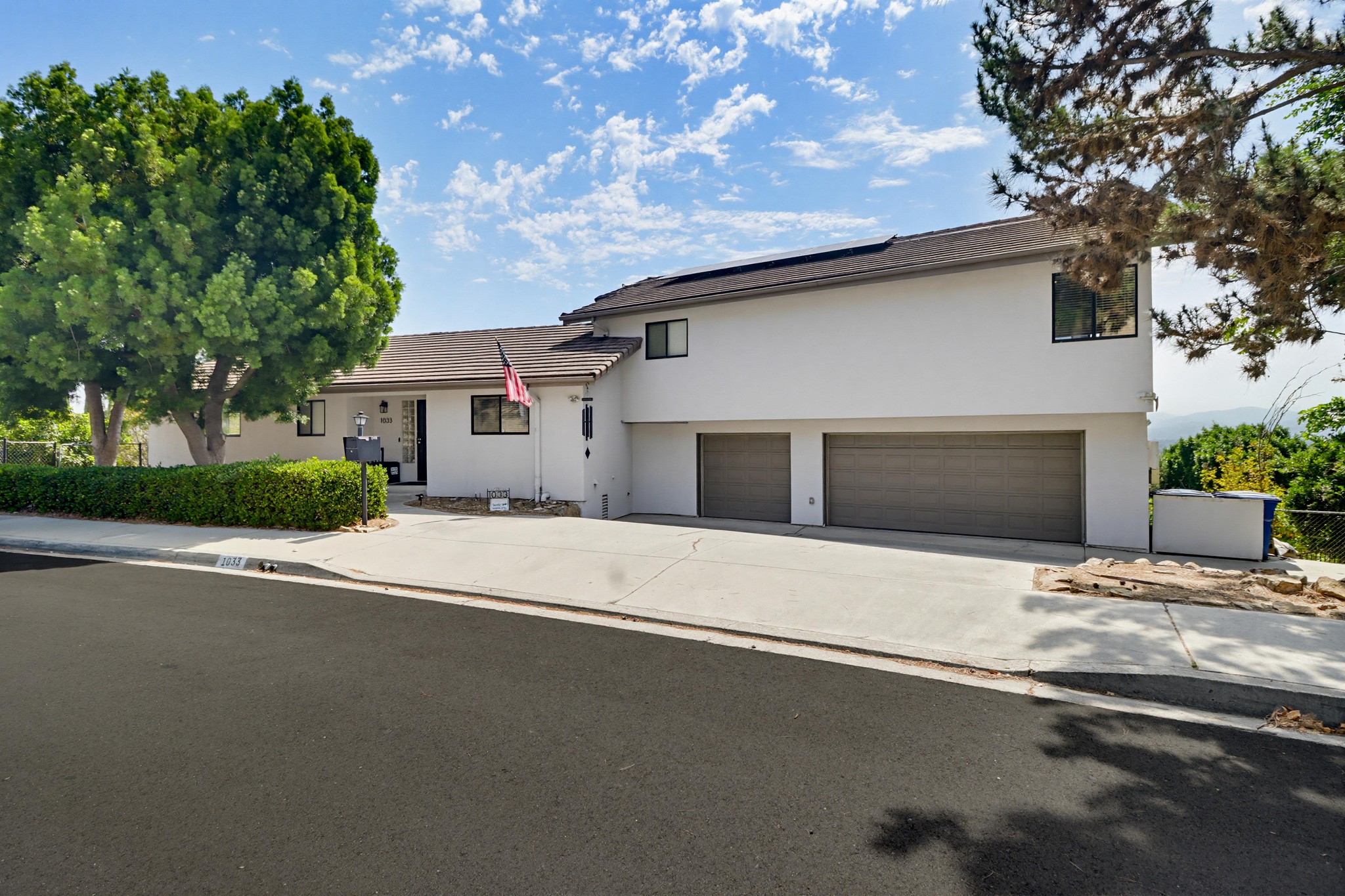 Virtual tour photo 73 of 74 for 1033 Loma Portal Dr