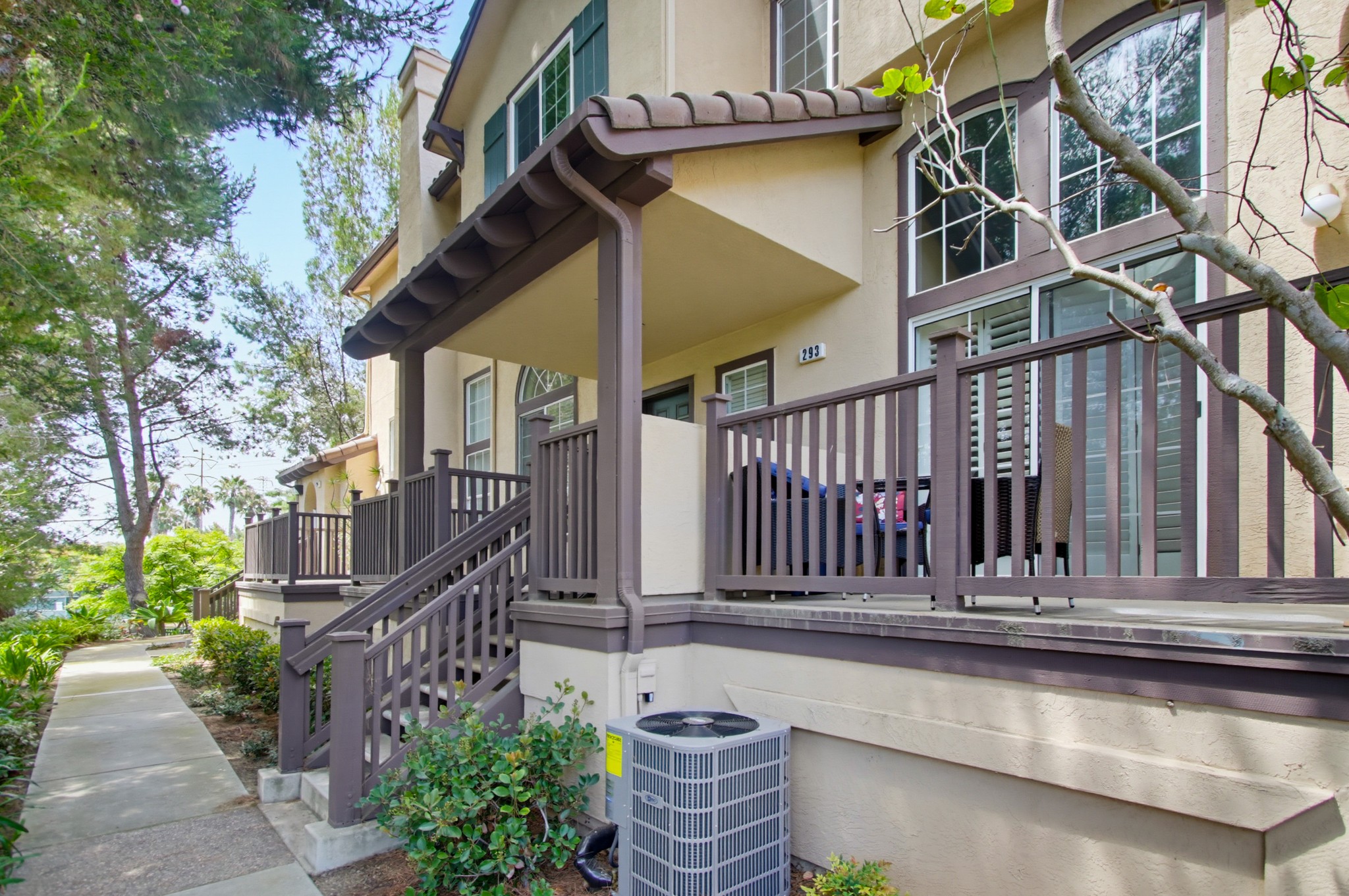 Virtual tour photo 4 of 46 for 10330 Wateridge Cir Unit 293