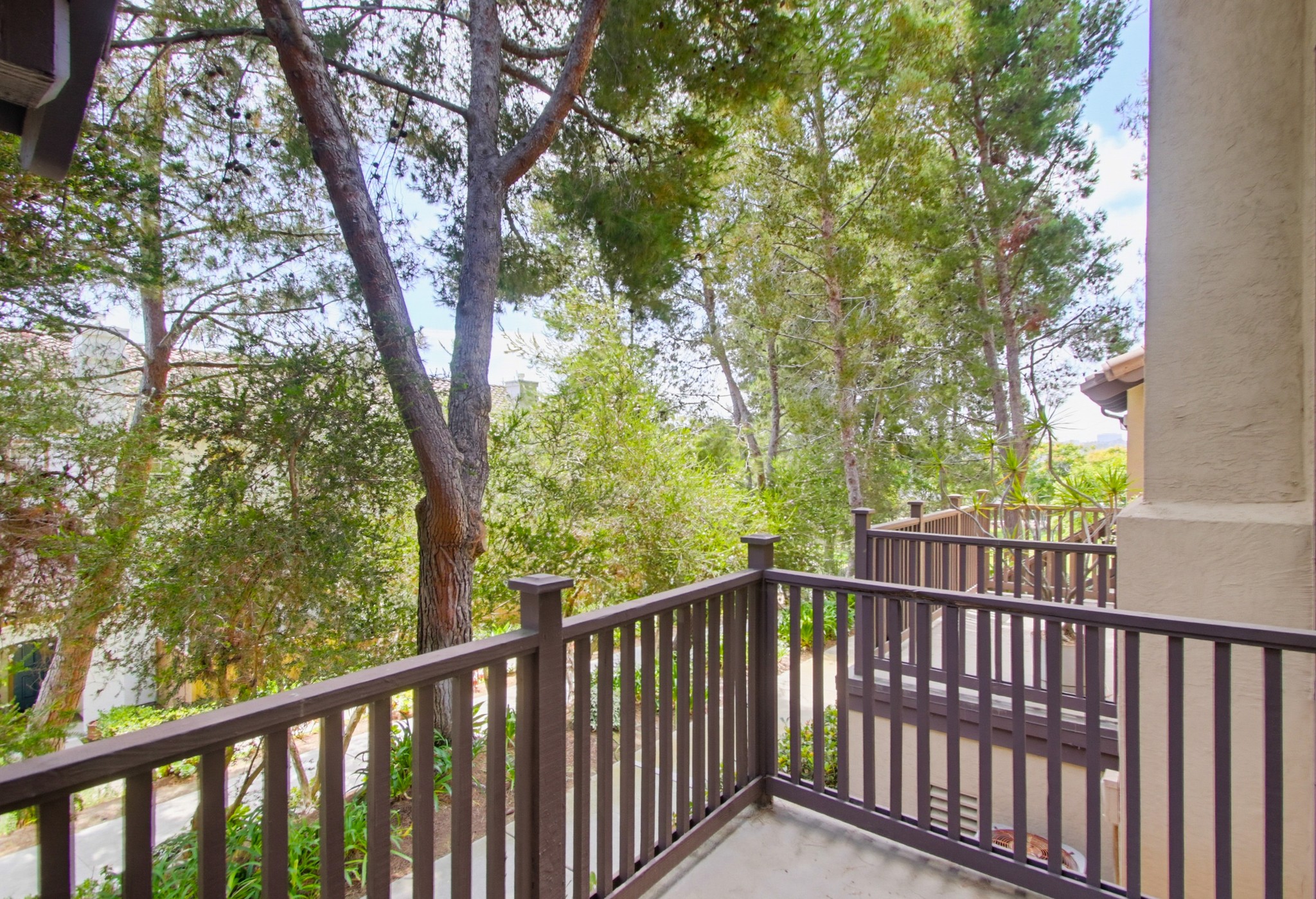 Virtual tour photo 6 of 46 for 10330 Wateridge Cir Unit 293