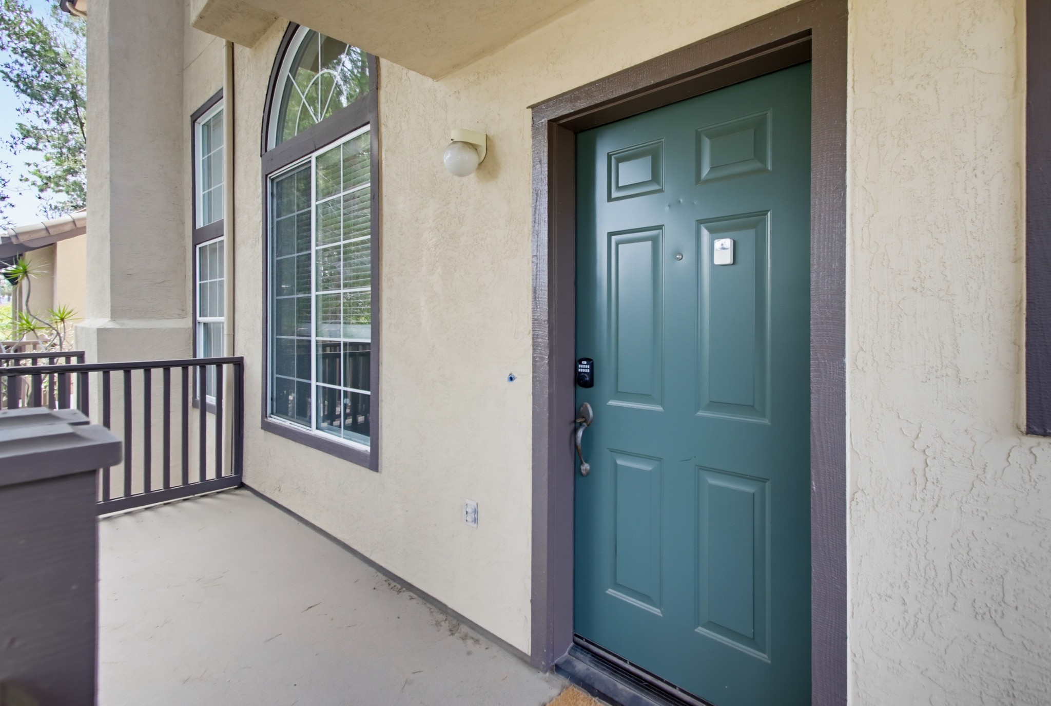 Virtual tour photo 7 of 46 for 10330 Wateridge Cir Unit 293