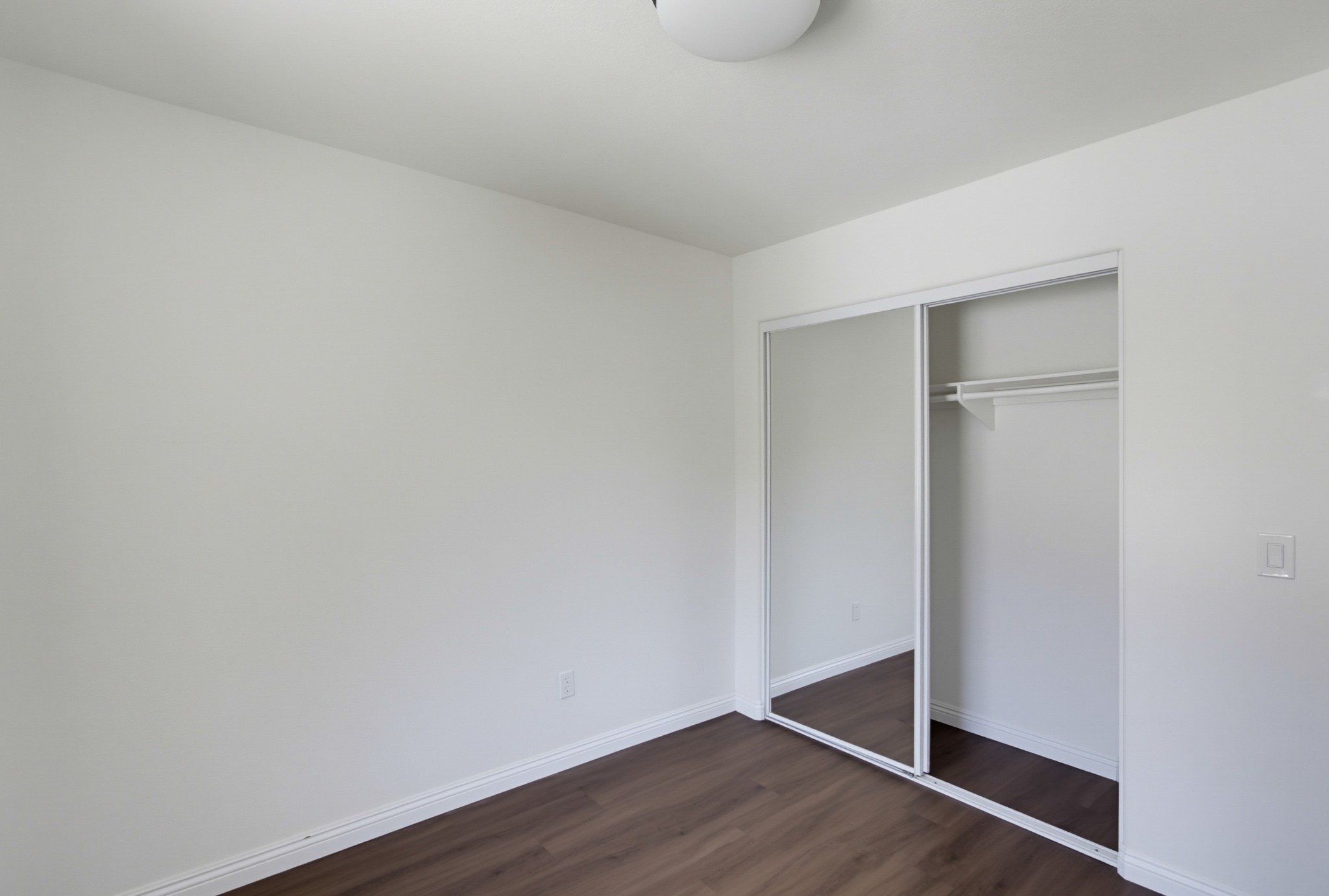 Virtual tour photo 35 of 46 for 10330 Wateridge Cir Unit 293