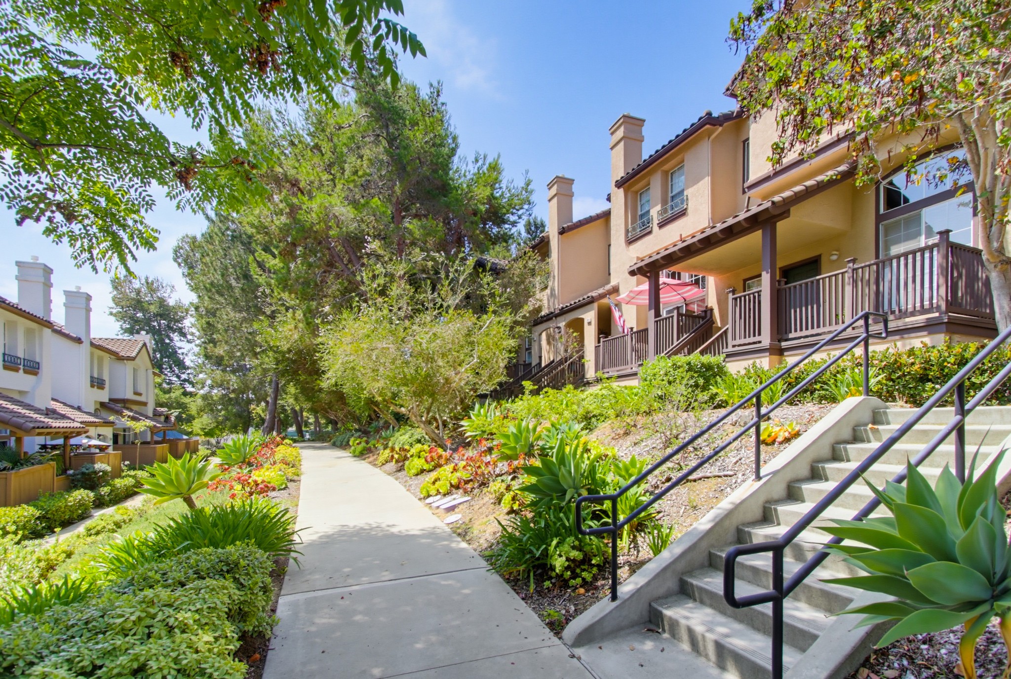 Virtual tour photo 43 of 46 for 10330 Wateridge Cir Unit 293