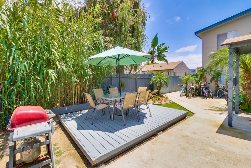 Virtual tour photo 17 of 17 for 1034 Law St