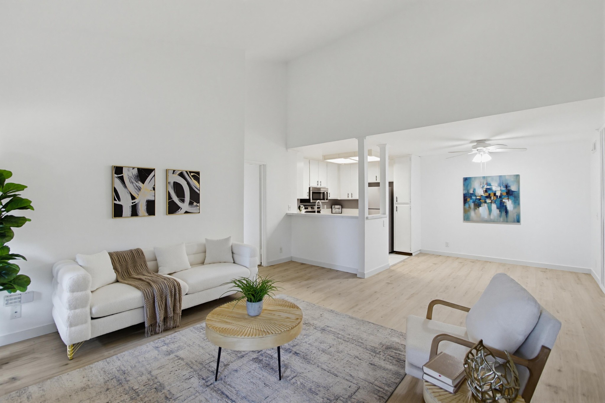 Virtual tour photo 7 of 28 for 10350 Caminito Cuervo UNIT 114
