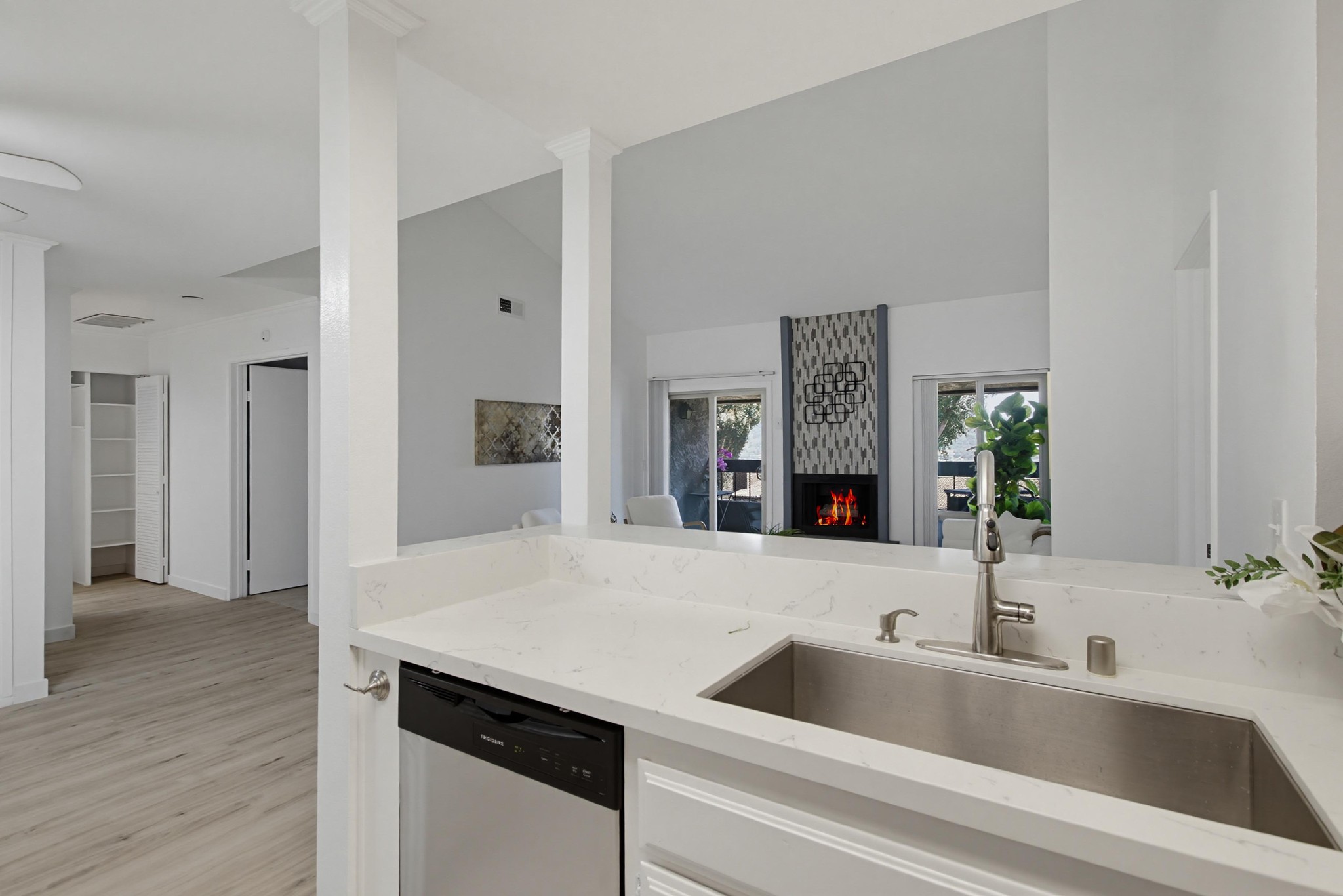 Virtual tour photo 12 of 28 for 10350 Caminito Cuervo UNIT 114