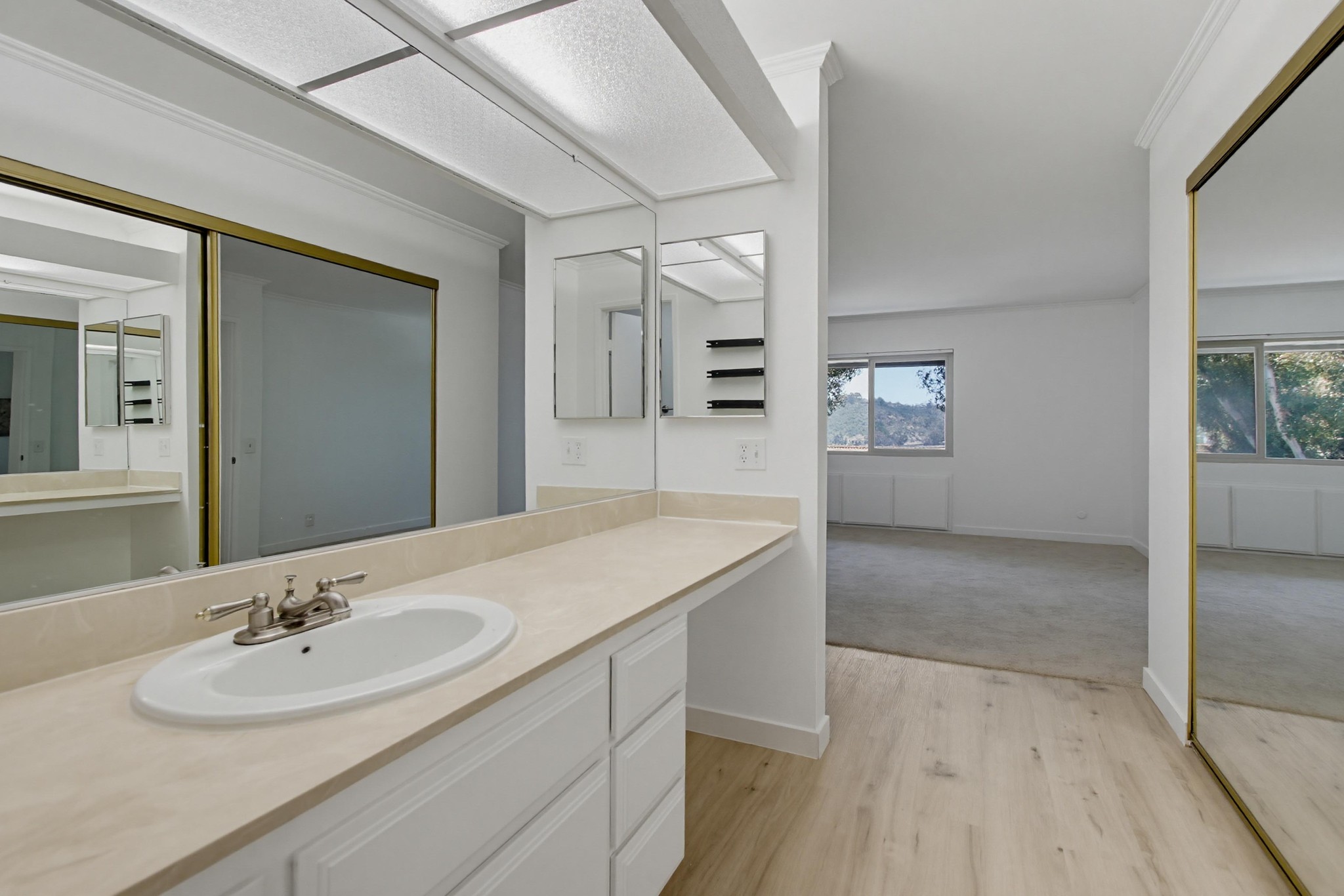 Virtual tour photo 19 of 28 for 10350 Caminito Cuervo UNIT 114