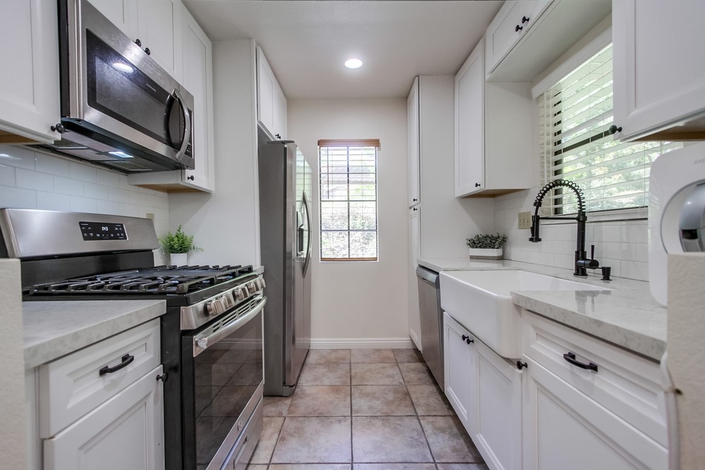 Virtual tour photo 17 of 40 for 10351 Azuaga St UNIT 101