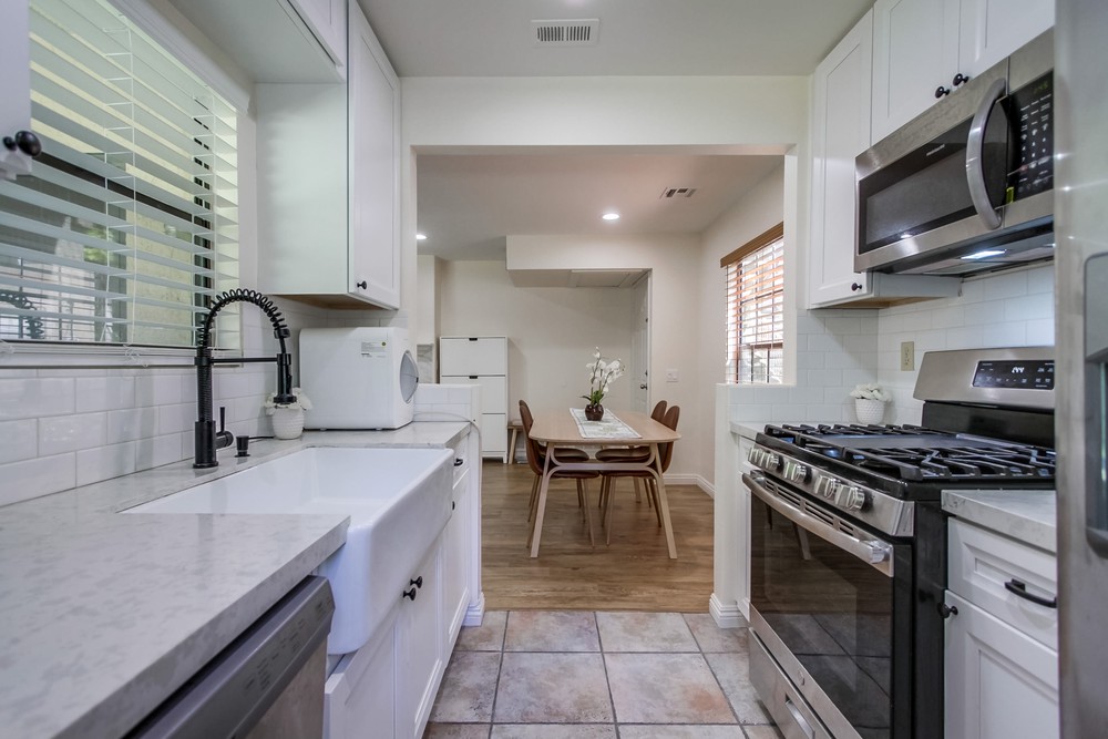Virtual tour photo 19 of 40 for 10351 Azuaga St UNIT 101