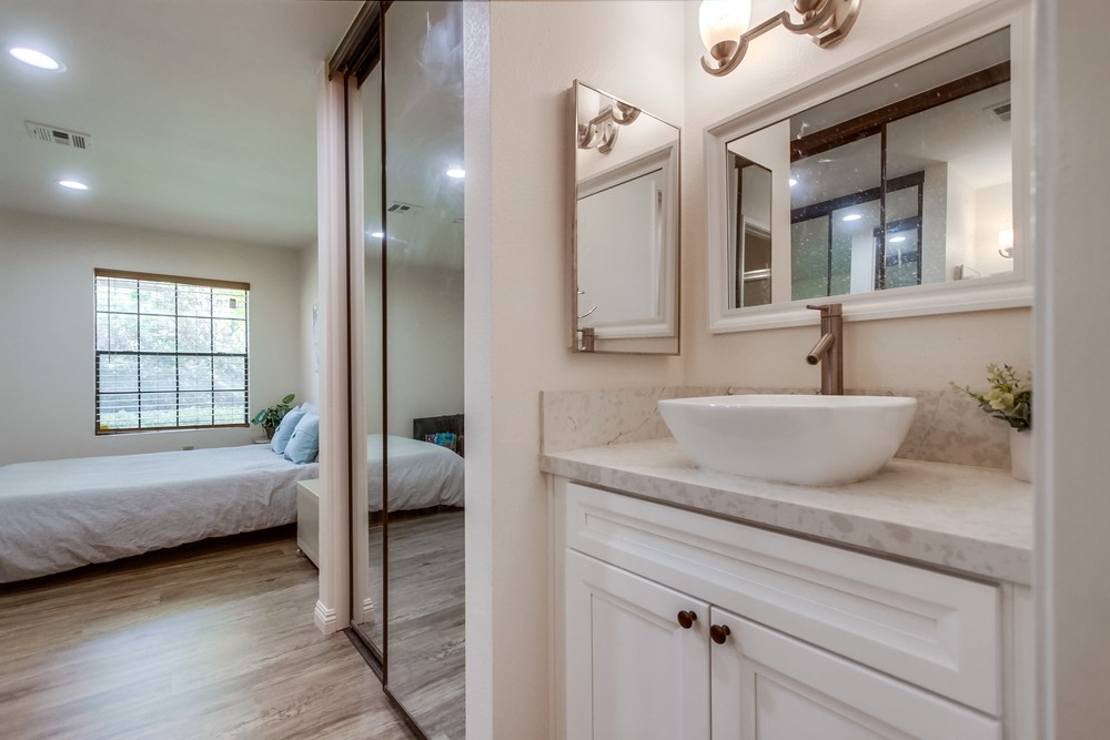 Virtual tour photo 26 of 40 for 10351 Azuaga St UNIT 101