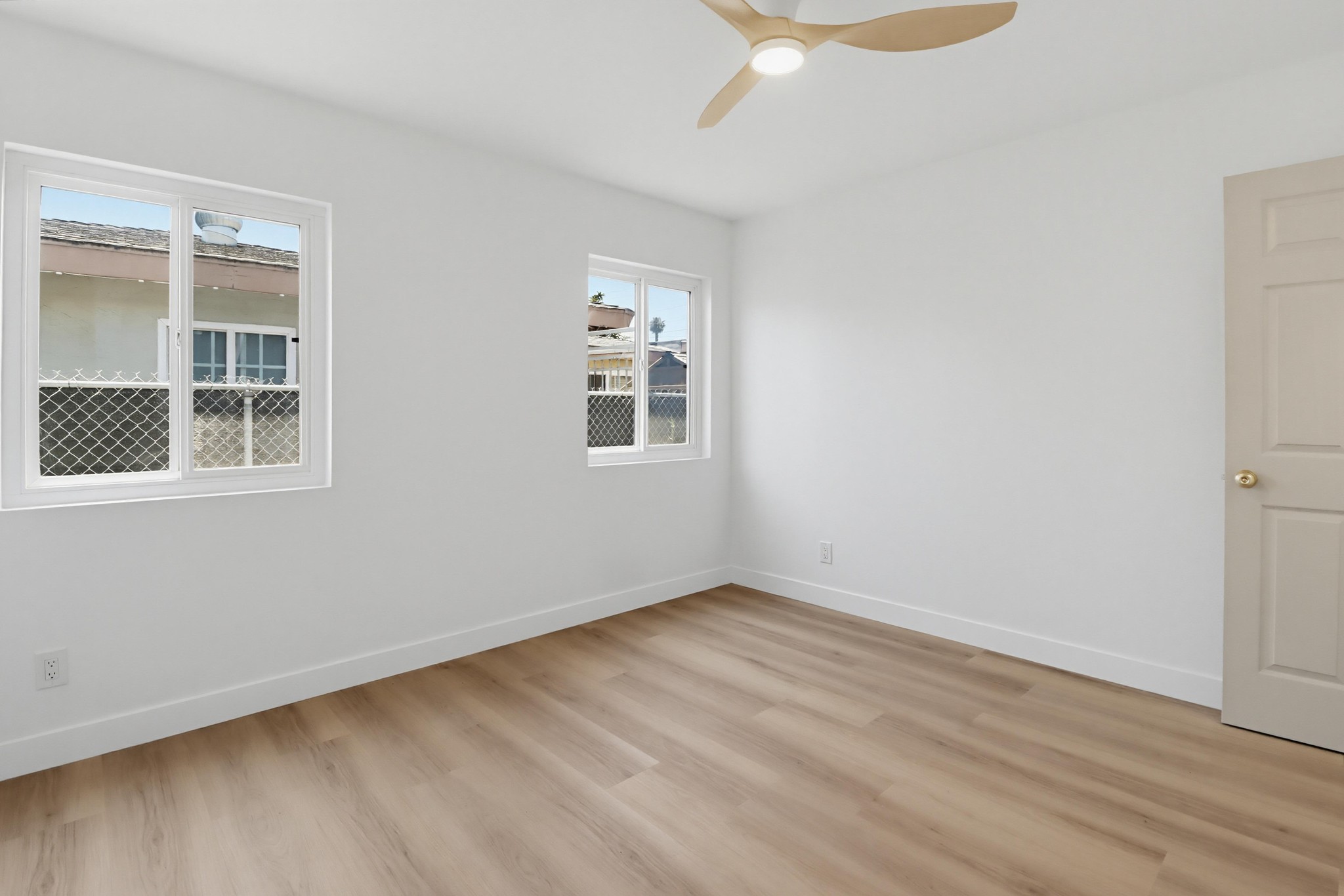 Virtual tour photo 16 of 44 for 1038 Oaklawn Ave