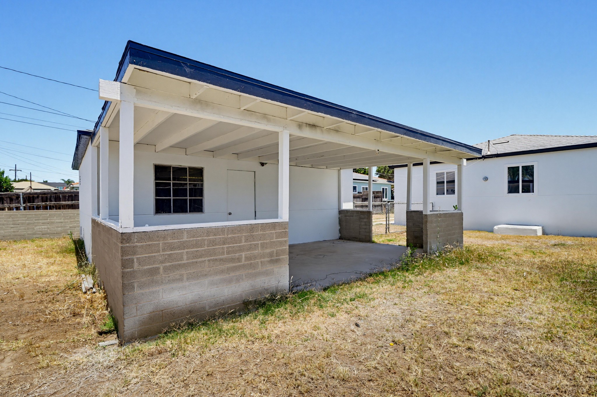 Virtual tour photo 32 of 44 for 1038 Oaklawn Ave