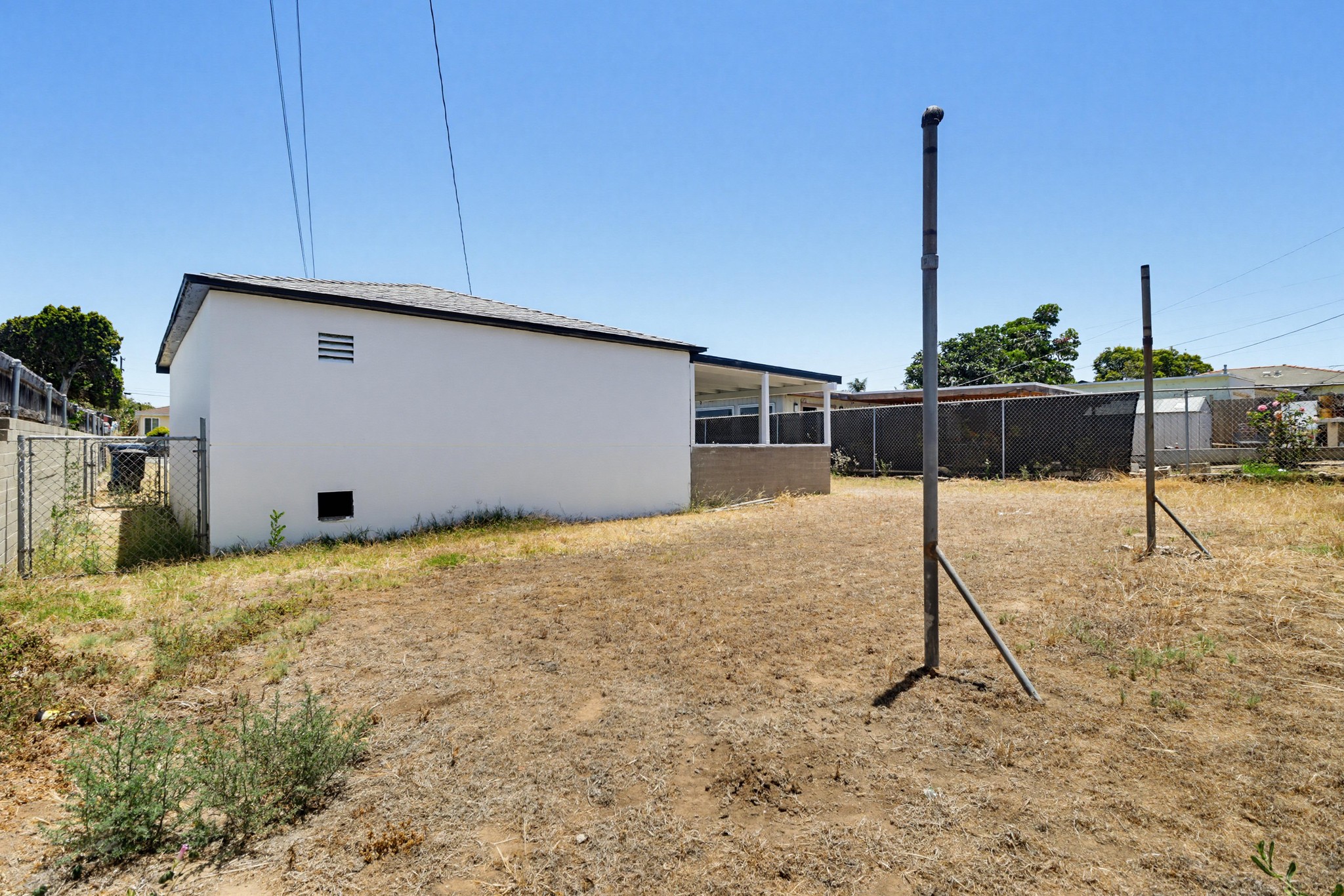 Virtual tour photo 38 of 44 for 1038 Oaklawn Ave