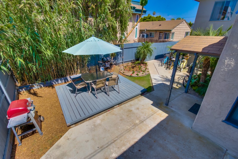 Virtual tour photo 6 of 23 for 1040 1/2 Law St