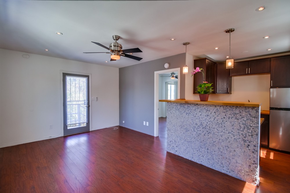 Virtual tour photo 8 of 23 for 1040 1/2 Law St