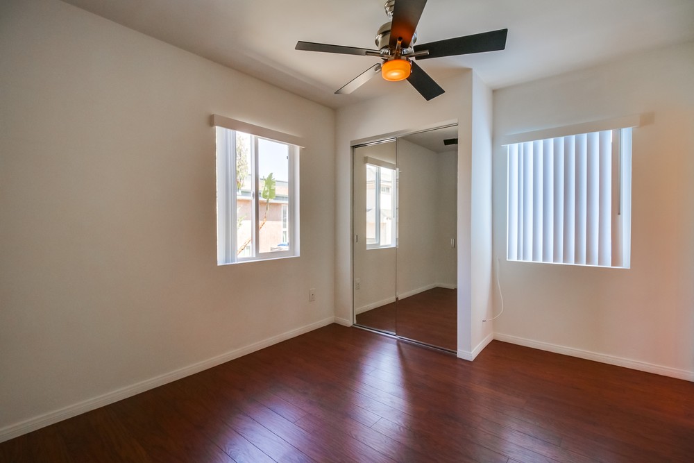 Virtual tour photo 16 of 23 for 1040 1/2 Law St