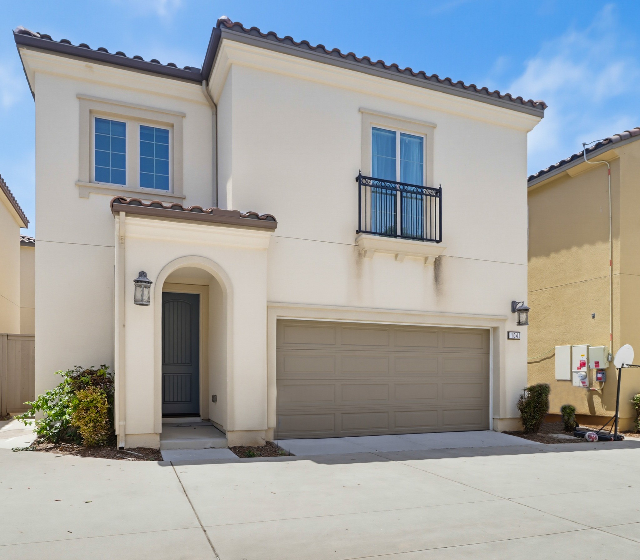 Virtual tour photo 1 of 49 for 1041 Sea Glass Wy
