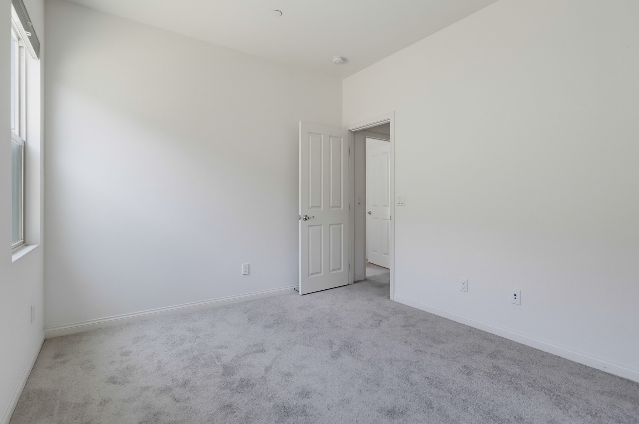 Virtual tour photo 33 of 49 for 1041 Sea Glass Wy