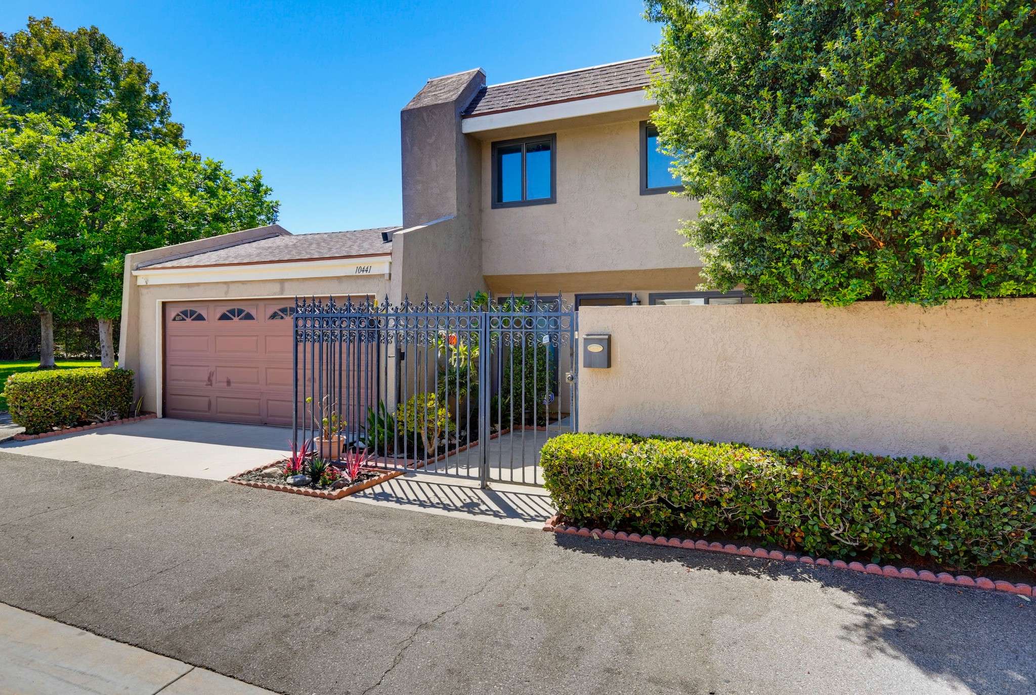 Virtual tour photo 4 of 47 for 10441 Lee Way