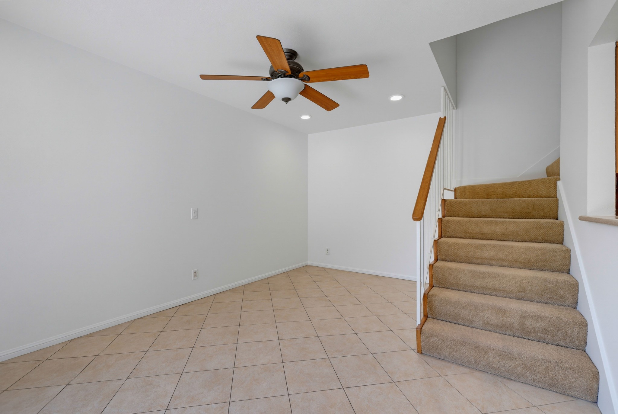 Virtual tour photo 12 of 47 for 10441 Lee Way