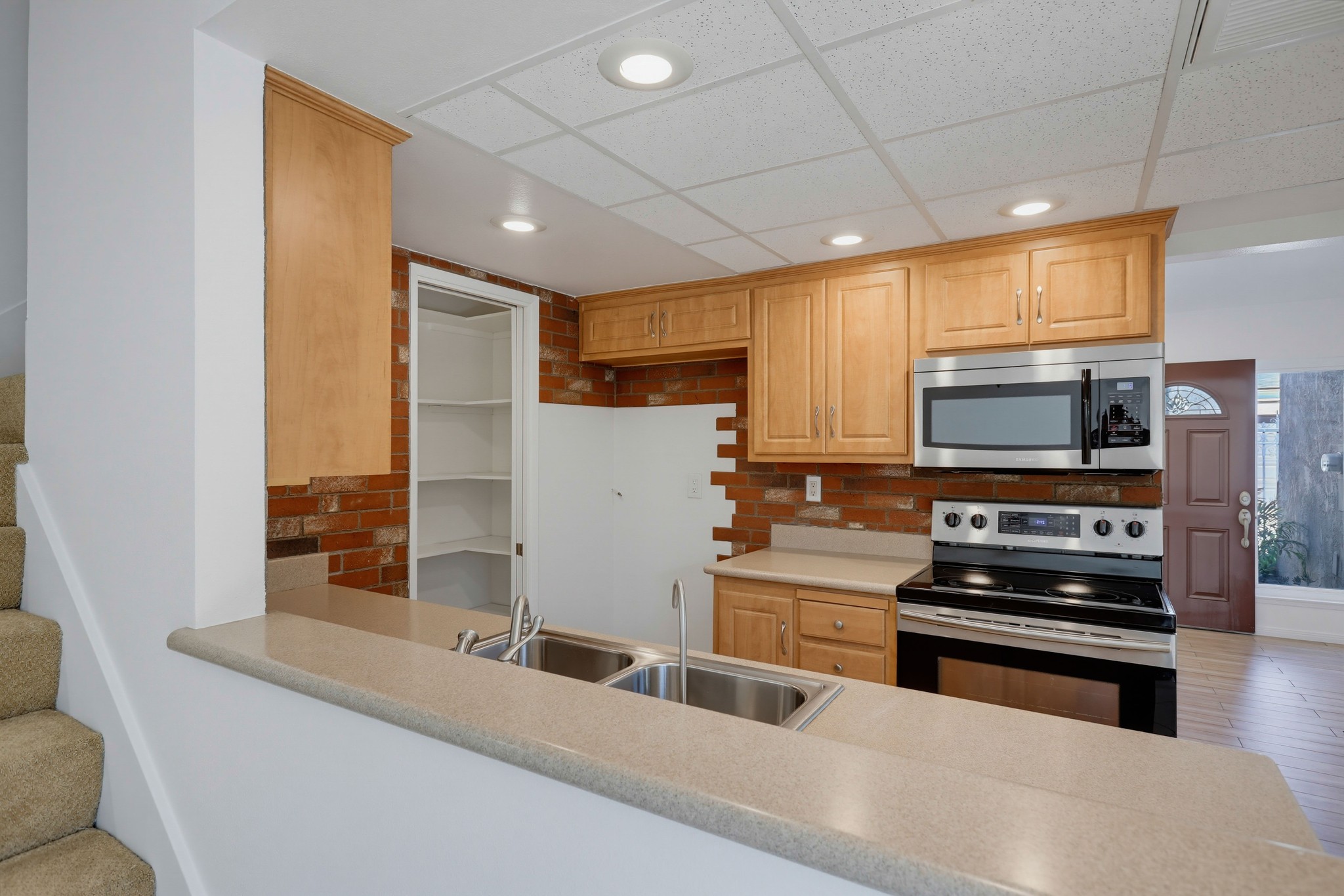 Virtual tour photo 17 of 47 for 10441 Lee Way