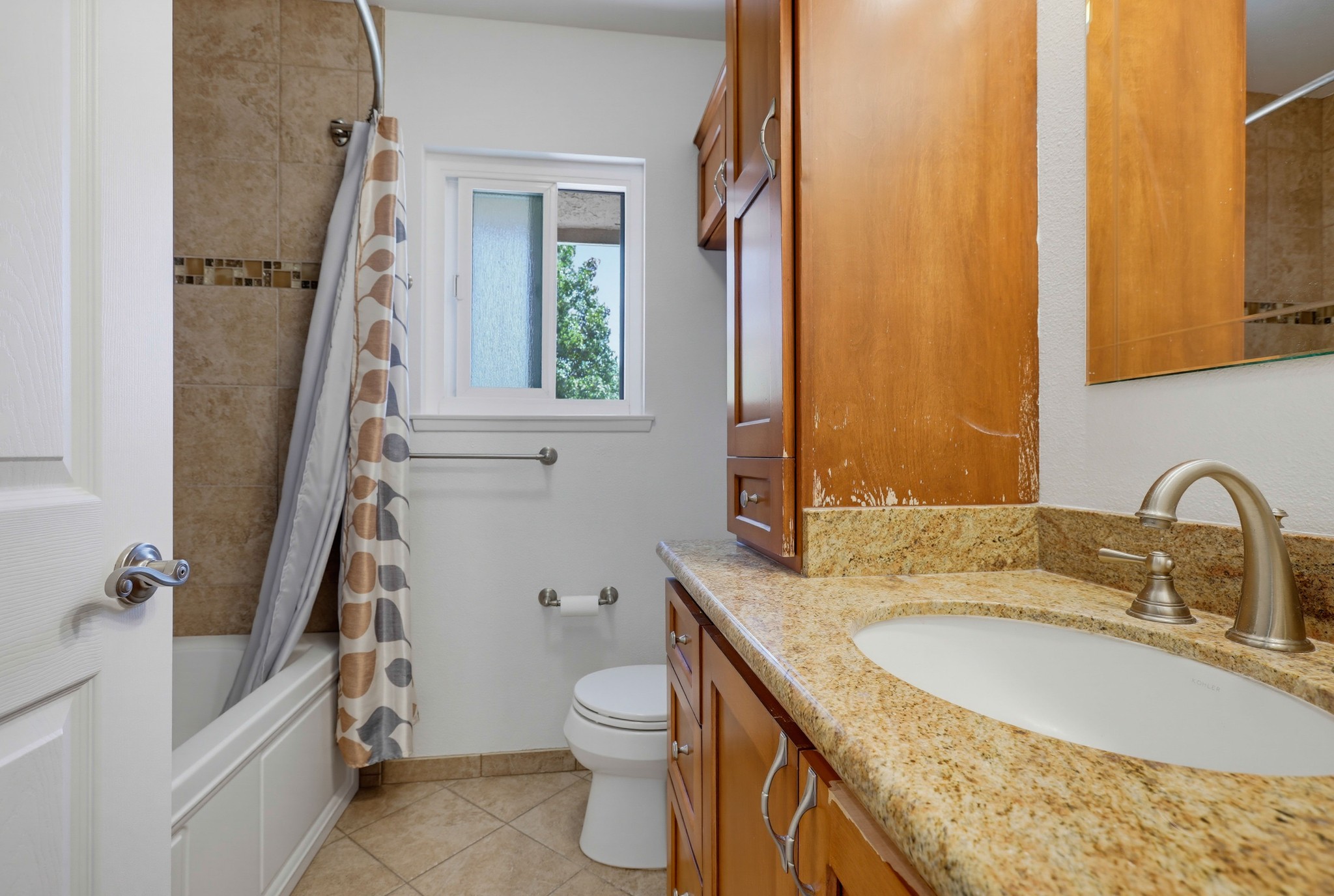 Virtual tour photo 37 of 47 for 10441 Lee Way