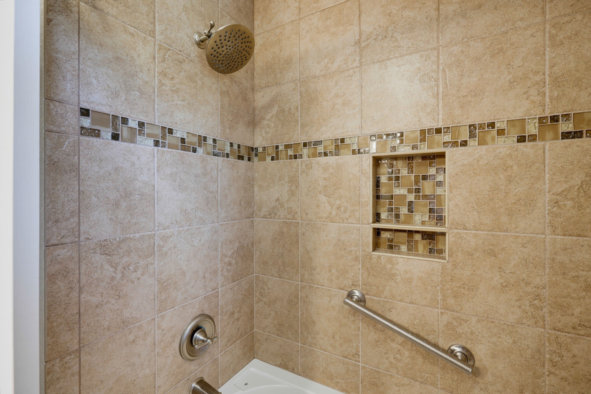 Virtual tour photo 38 of 47 for 10441 Lee Way