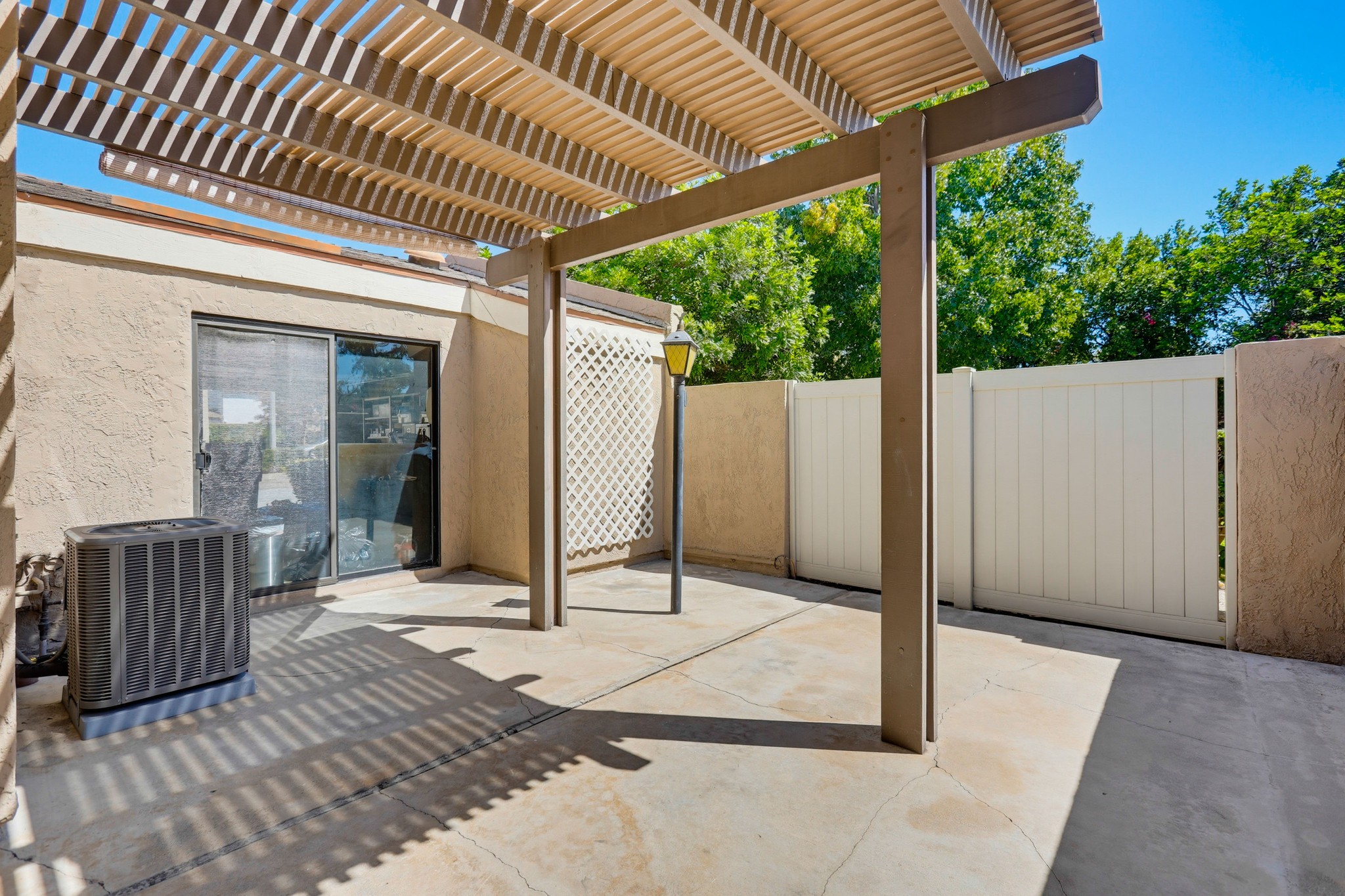 Virtual tour photo 40 of 47 for 10441 Lee Way