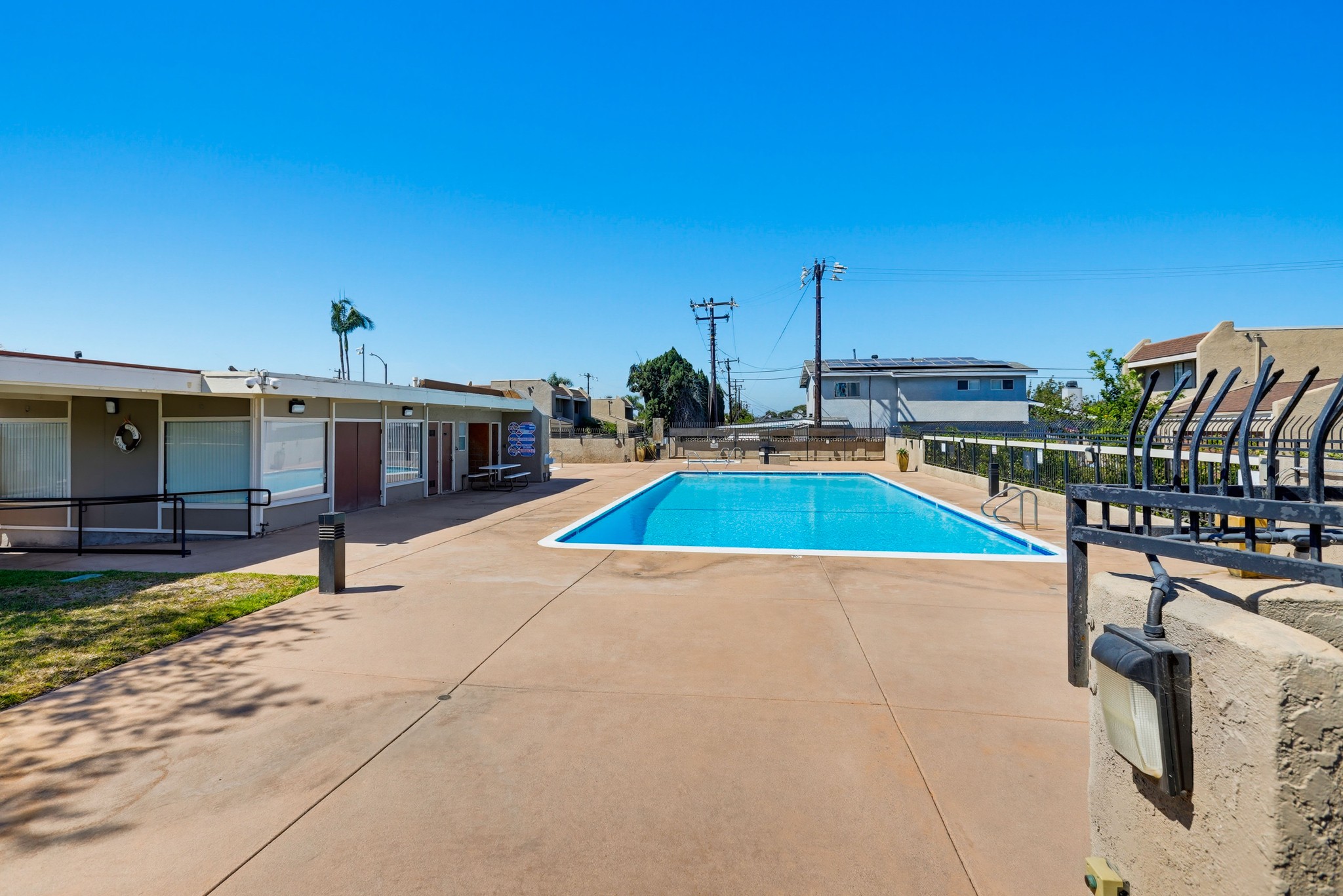 Virtual tour photo 46 of 47 for 10441 Lee Way