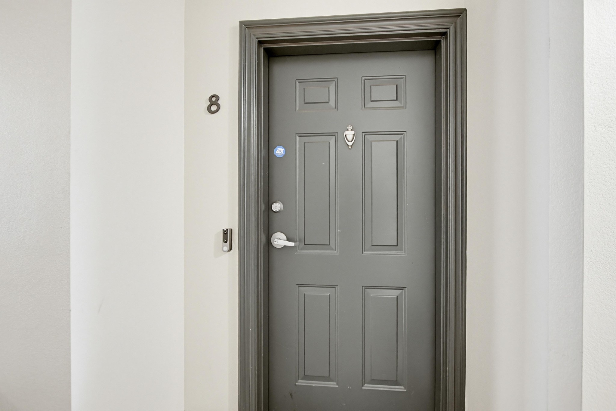 Virtual tour photo 6 of 27 for 1045 Peach Ave UNIT 8