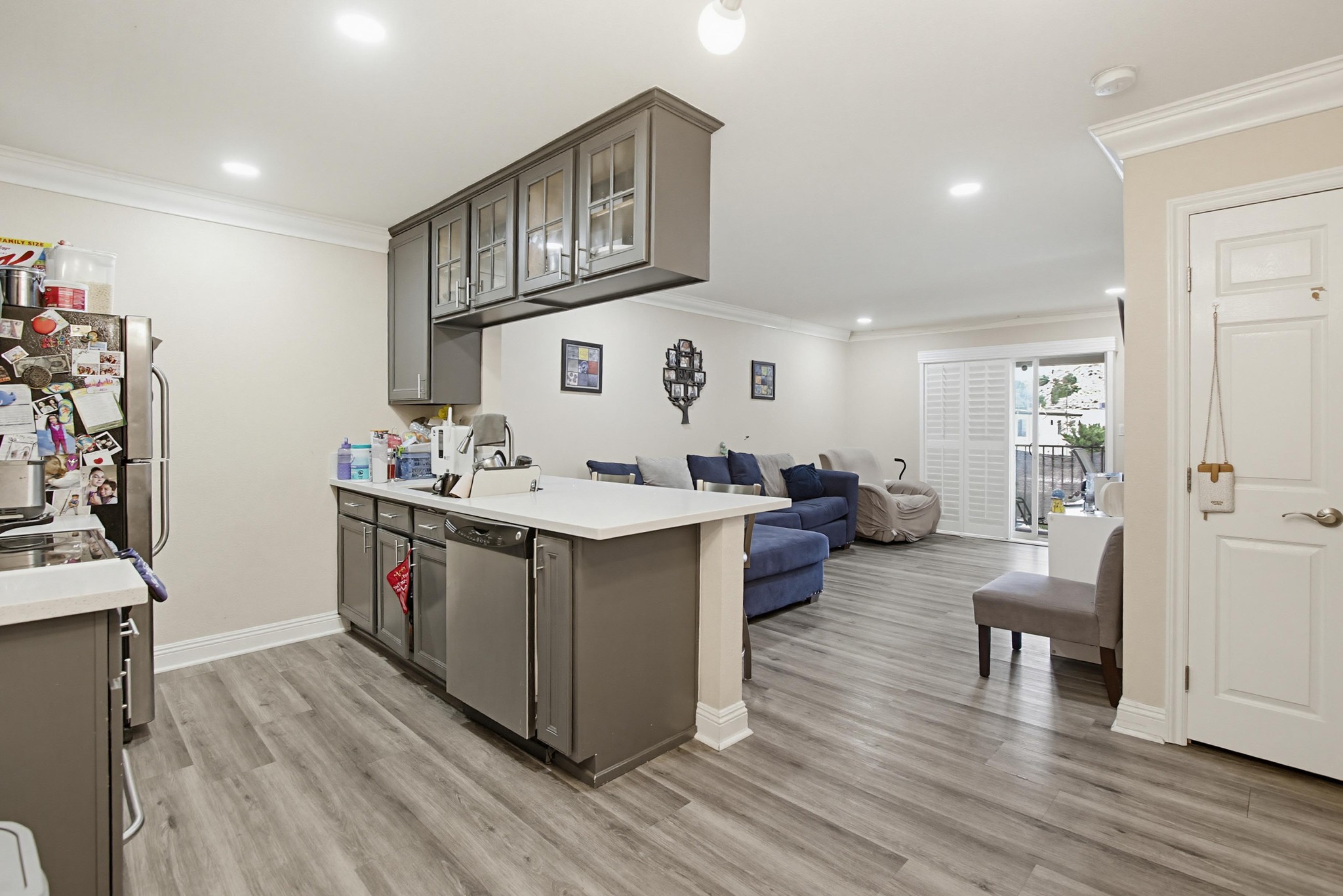 Virtual tour photo 16 of 27 for 1045 Peach Ave UNIT 8