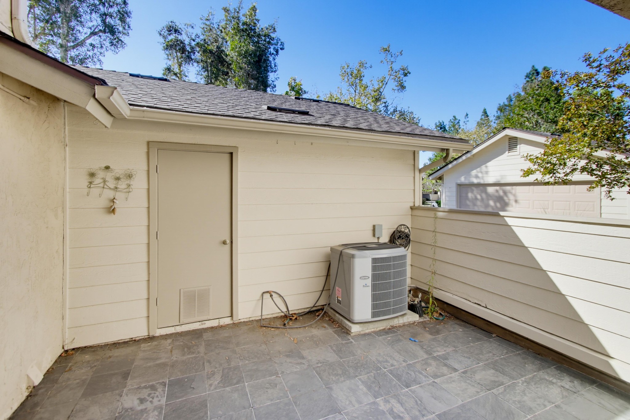Virtual tour photo 21 of 70 for 10467 Crosscreek Terrace