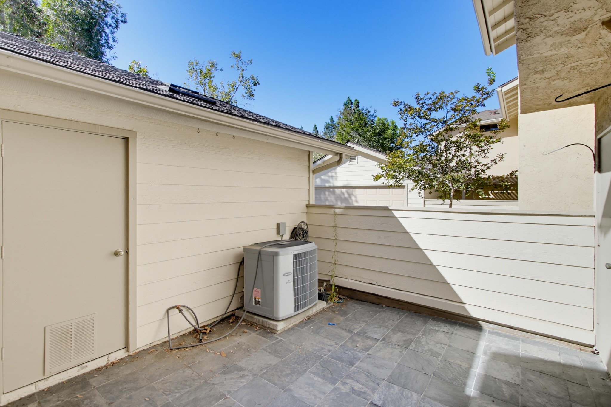 Virtual tour photo 22 of 70 for 10467 Crosscreek Terrace