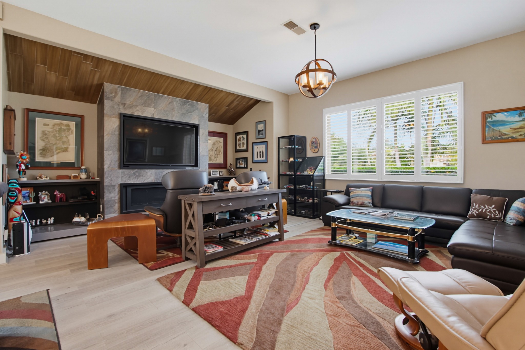 Virtual tour photo 12 of 71 for 1048 La Sombra Dr