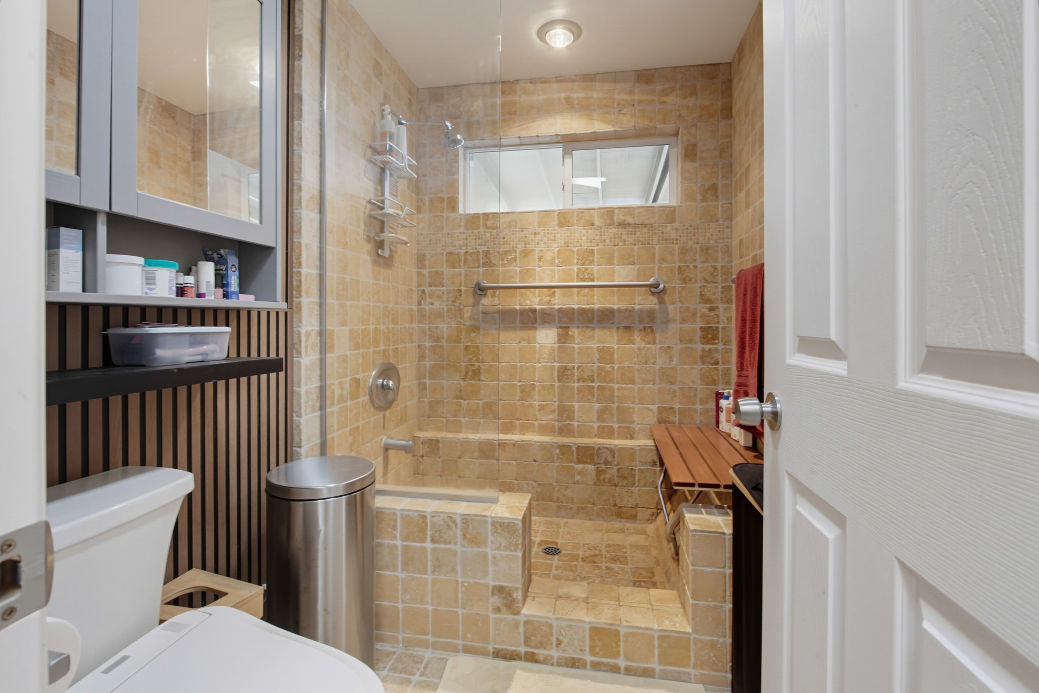 Virtual tour photo 38 of 71 for 1048 La Sombra Dr