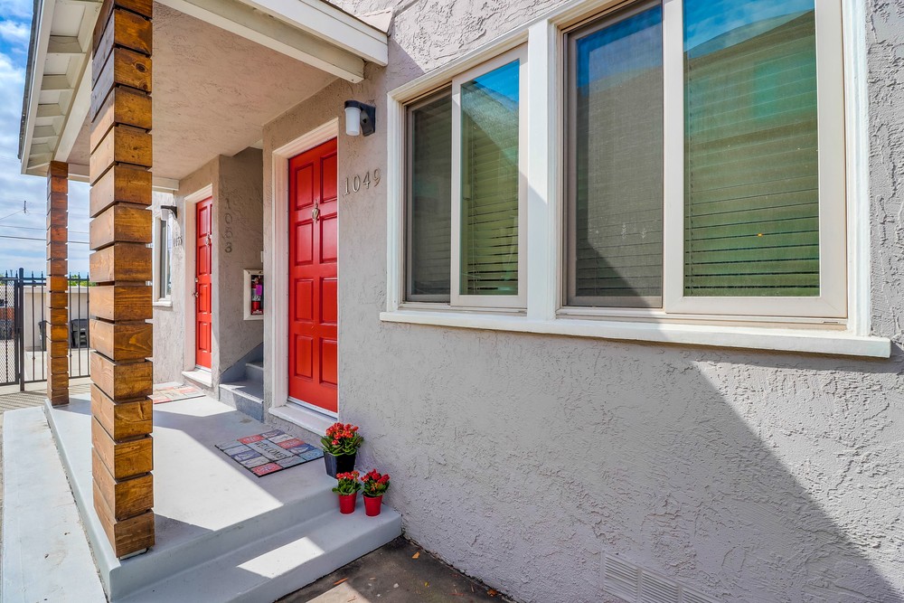 Virtual tour photo 5 of 37 for 1049 Loring St