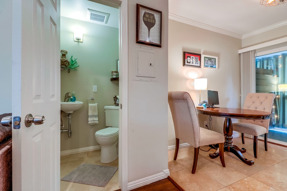 Virtual tour photo 12 of 37 for 1049 Loring St