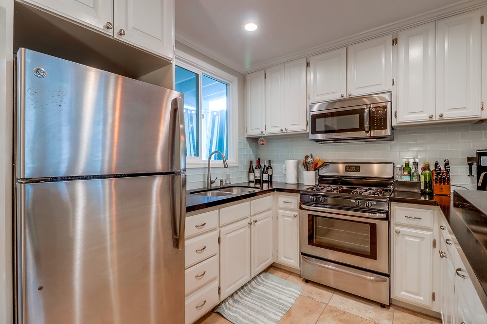 Virtual tour photo 20 of 37 for 1049 Loring St