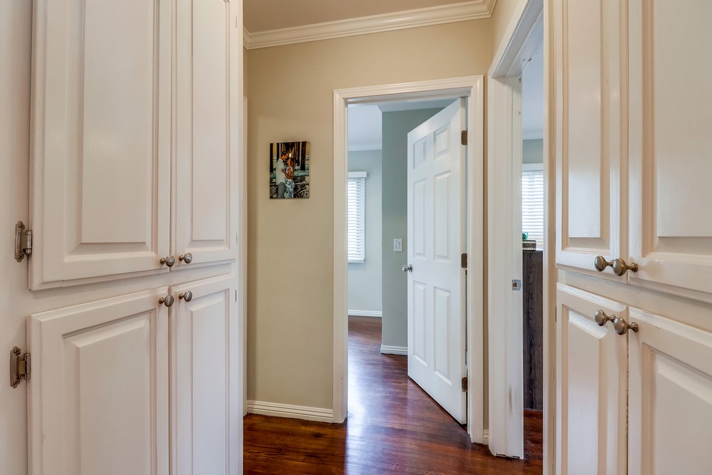 Virtual tour photo 25 of 37 for 1049 Loring St