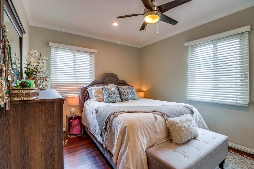 Virtual tour photo 26 of 37 for 1049 Loring St
